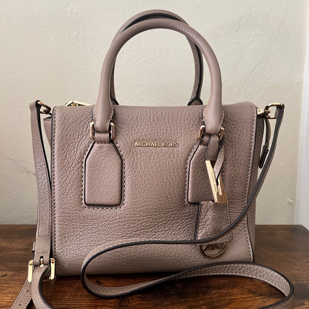 Michael Kors Shelby Top Handle Crossbody Bag Medium Dark Dune Gold